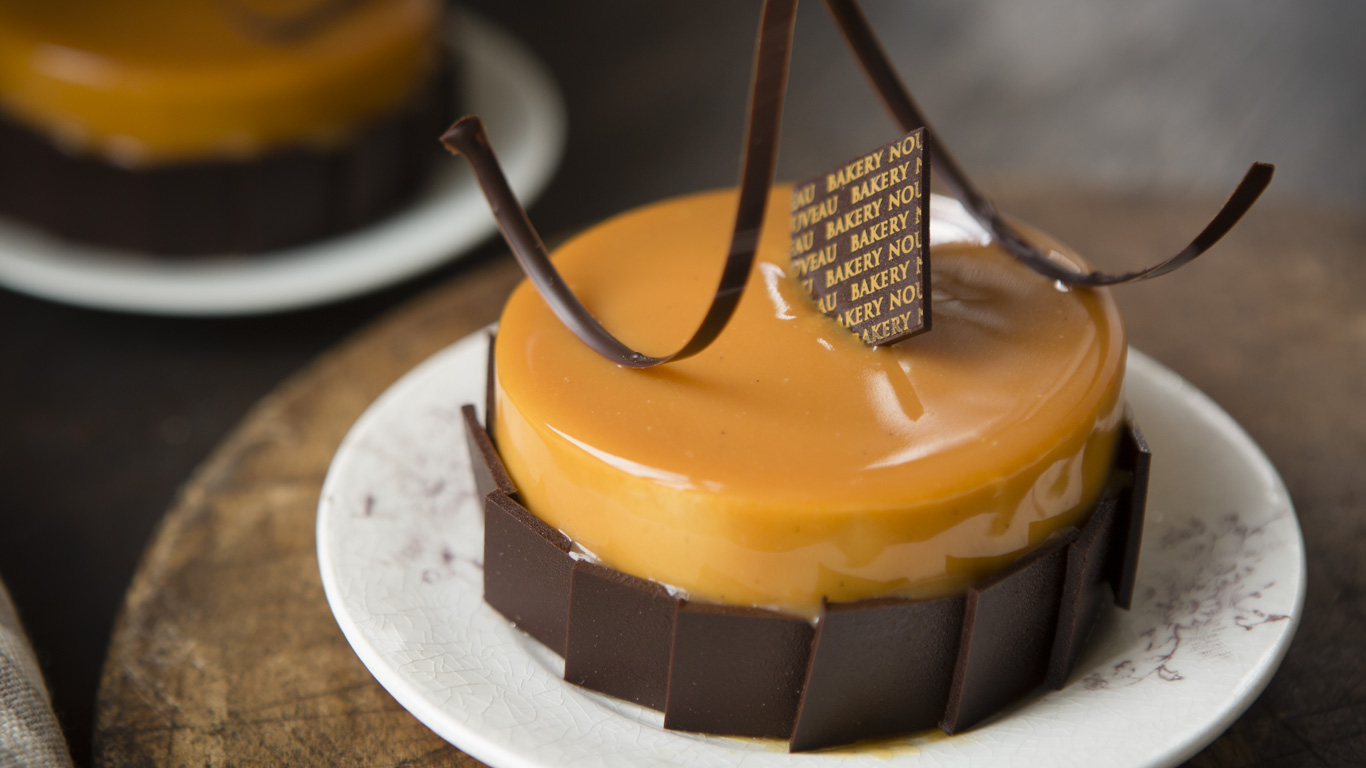 Cakes, Tarts & Desserts Bakery Nouveau